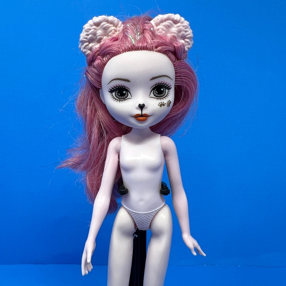 Ever After HIgh Veronicub Epic Winter Pixie Bear Doll 8.5 inch 2015 Mattel Toy